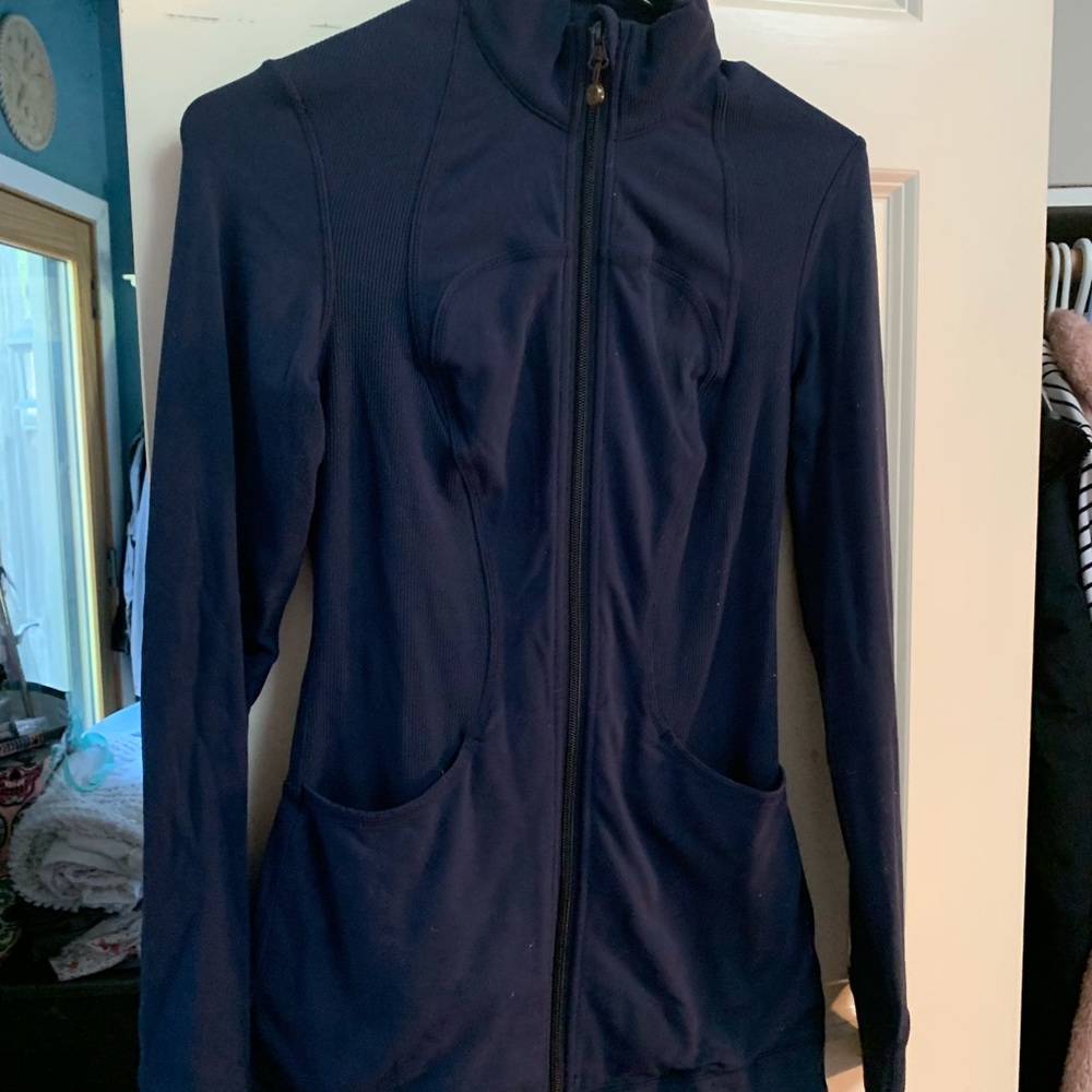 WOMENS LULULEMON JACKET